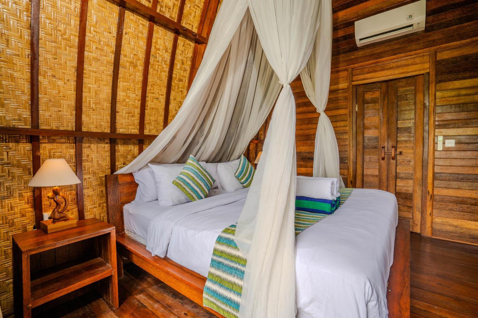 Lumbung Bukit Resort Uluwatu Buitenkant foto