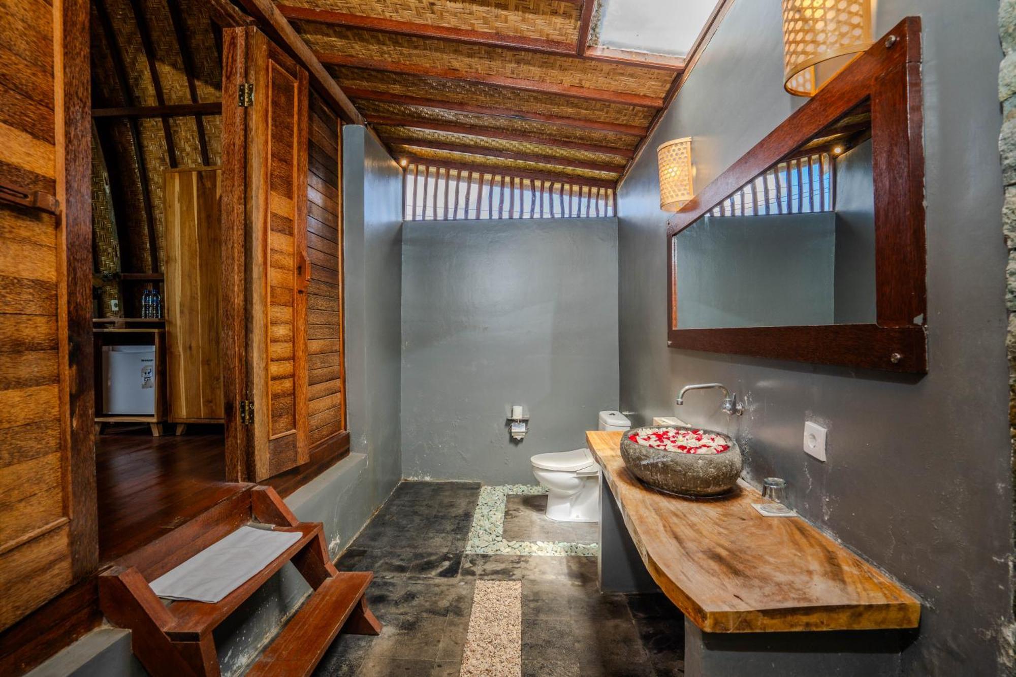 Lumbung Bukit Resort Uluwatu Buitenkant foto