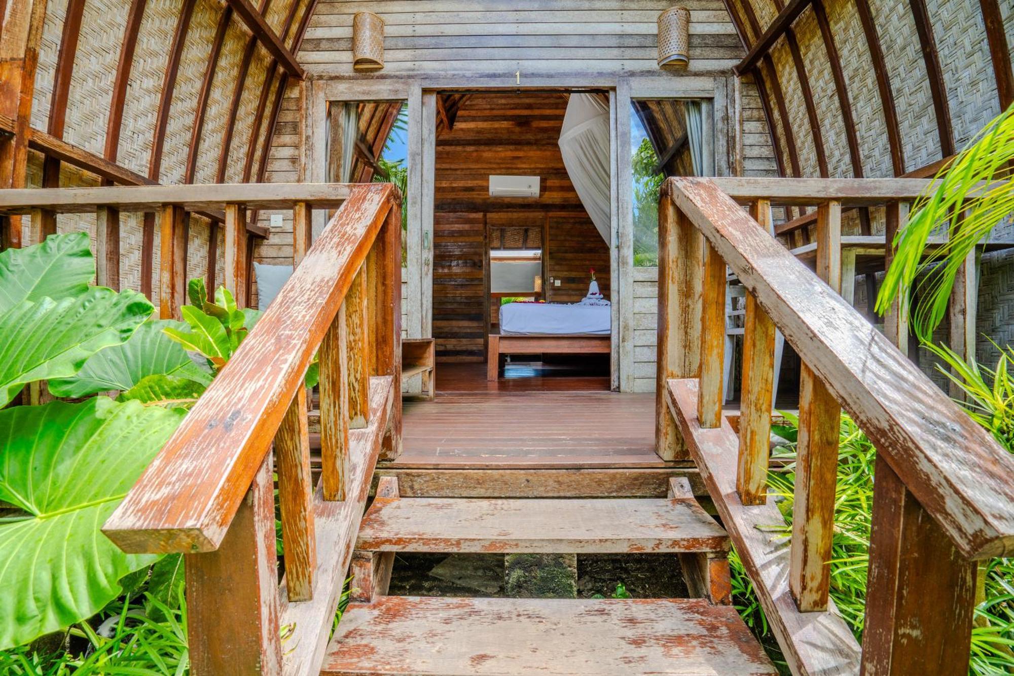 Lumbung Bukit Resort Uluwatu Buitenkant foto