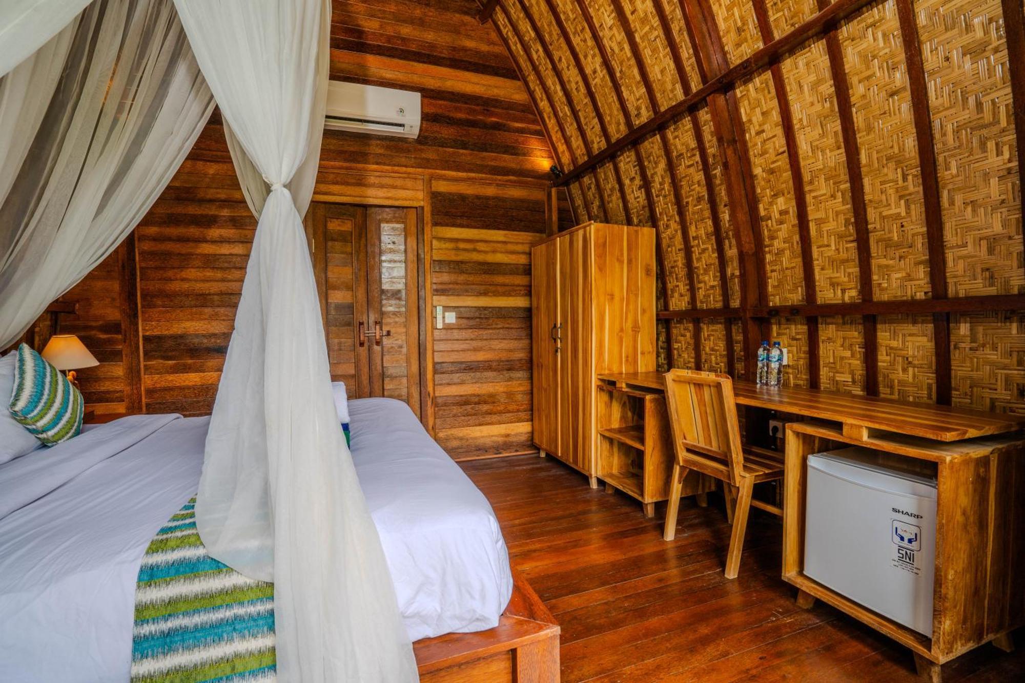 Lumbung Bukit Resort Uluwatu Buitenkant foto